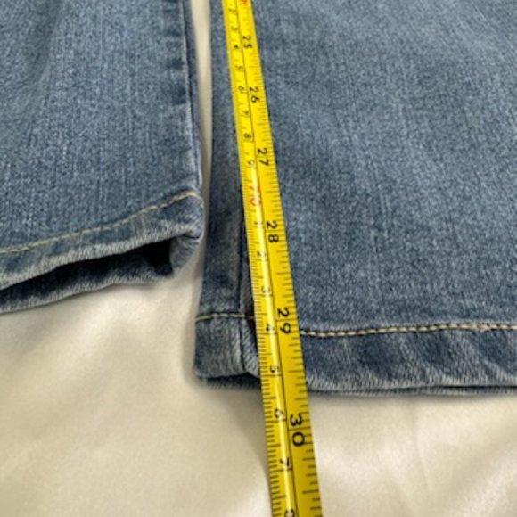 NWT-Gloria Vanderbilt Callisto Jeans -18 Average - Picture 5 of 7